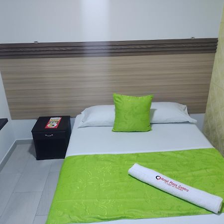 Hotel Plaza Centro フロレンシア エクステリア 写真