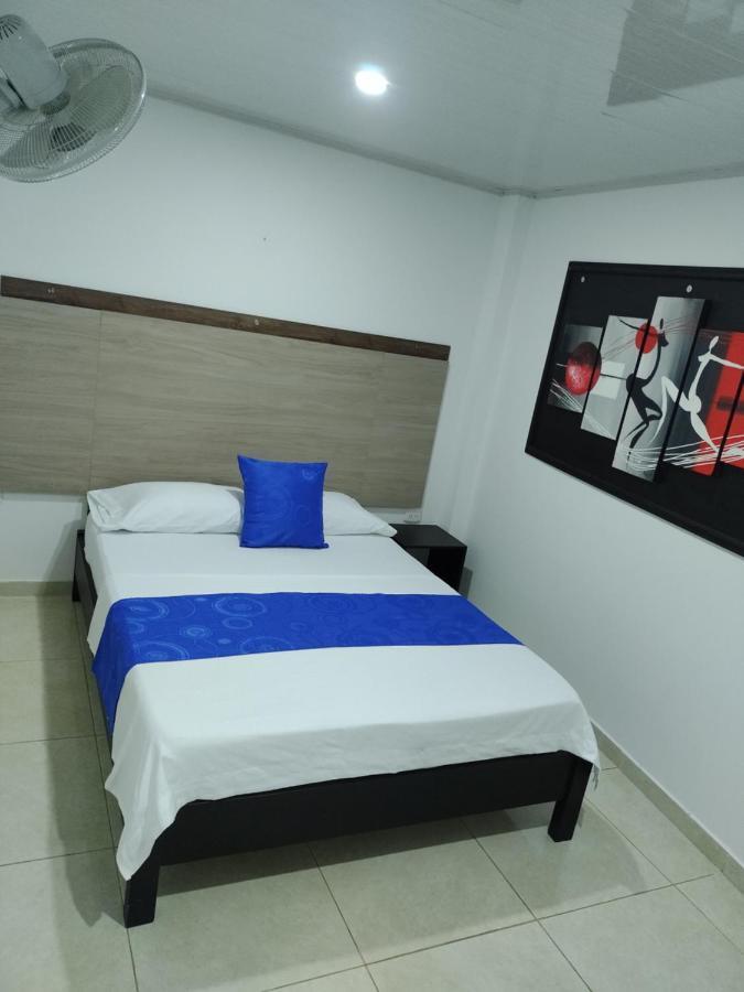 Hotel Plaza Centro フロレンシア エクステリア 写真