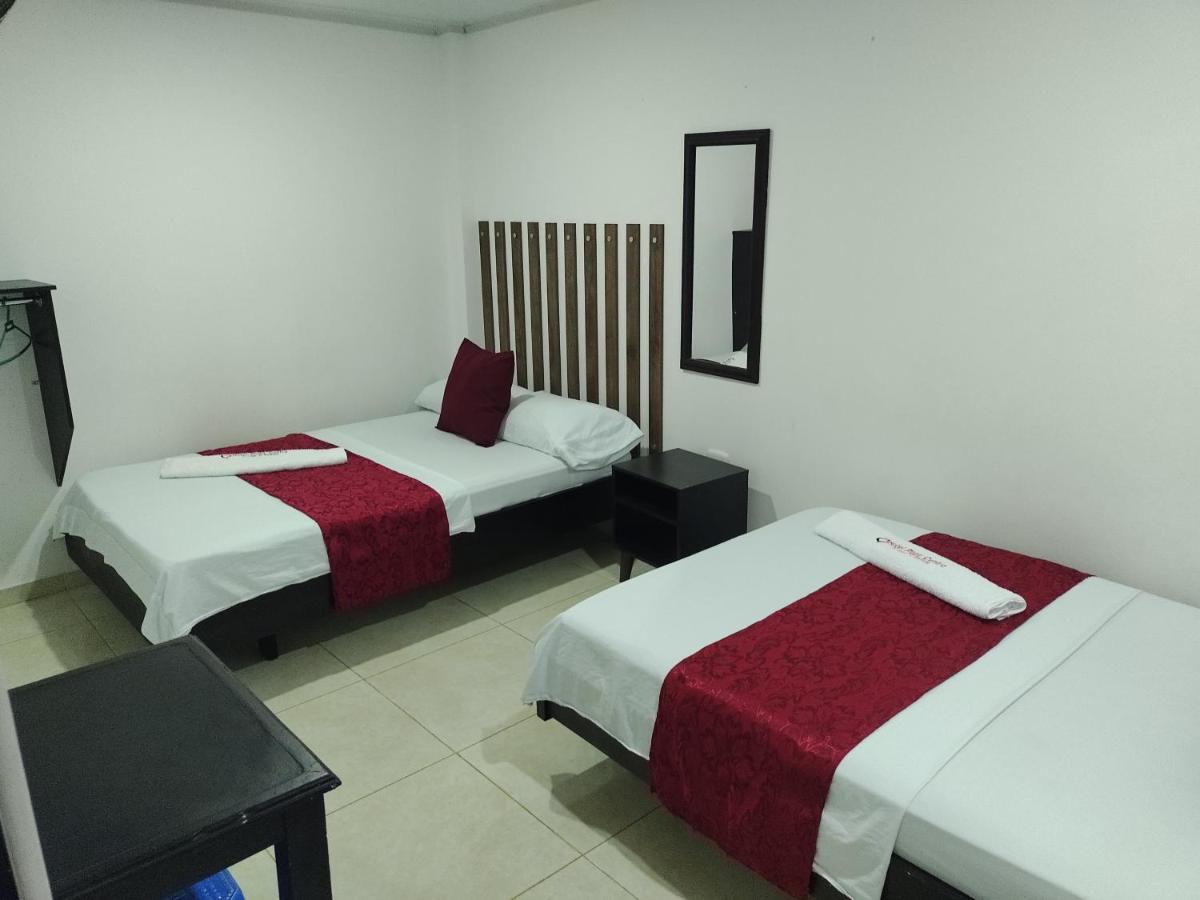 Hotel Plaza Centro フロレンシア エクステリア 写真