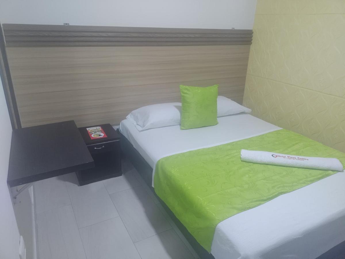 Hotel Plaza Centro フロレンシア エクステリア 写真